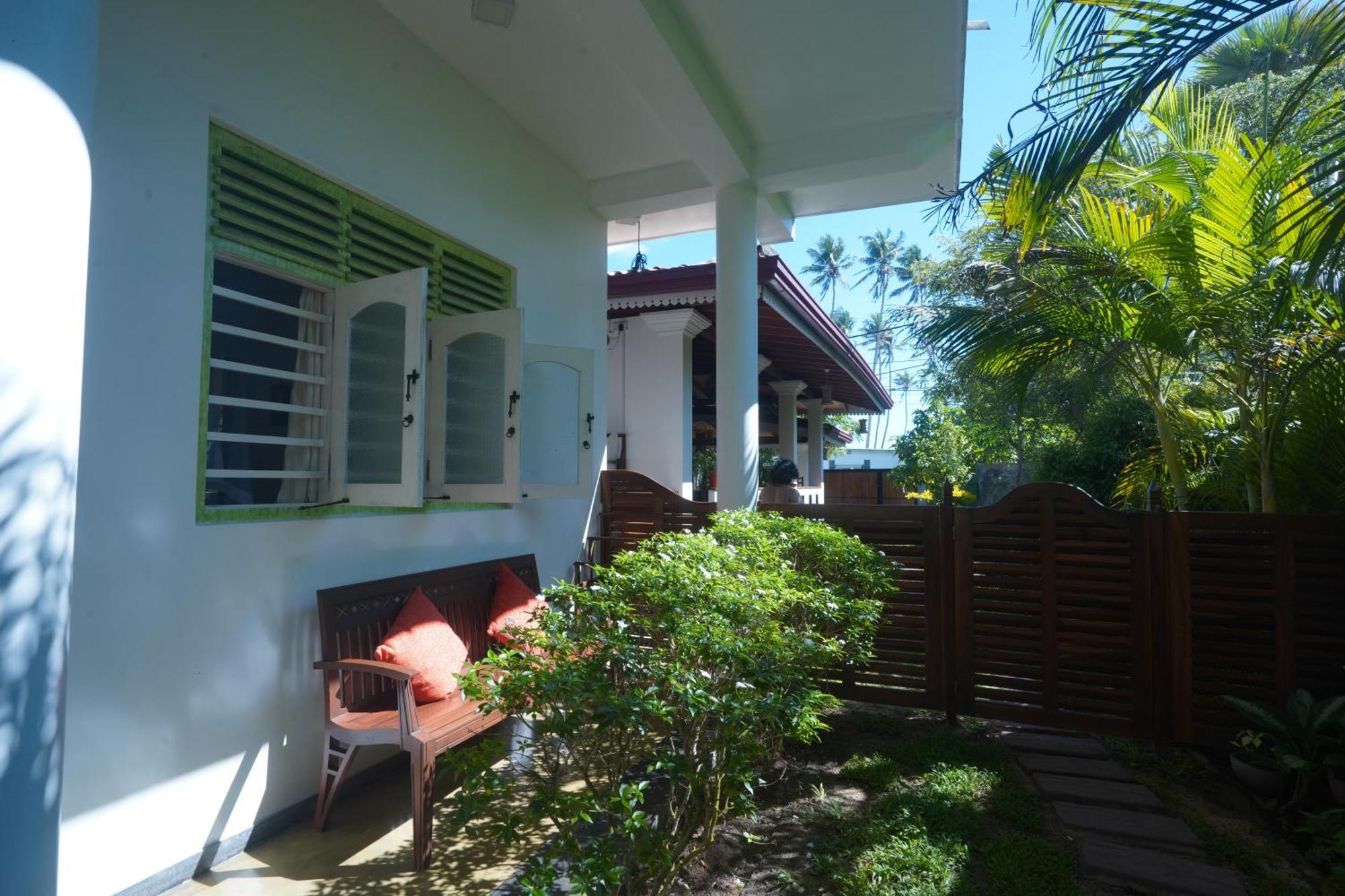Casa Tharin Madiha Bed and Breakfast Ματάρα Εξωτερικό φωτογραφία